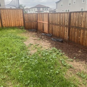 AZ Artificial Turf - Trash bags not picked up - Artificial Turf Near Me