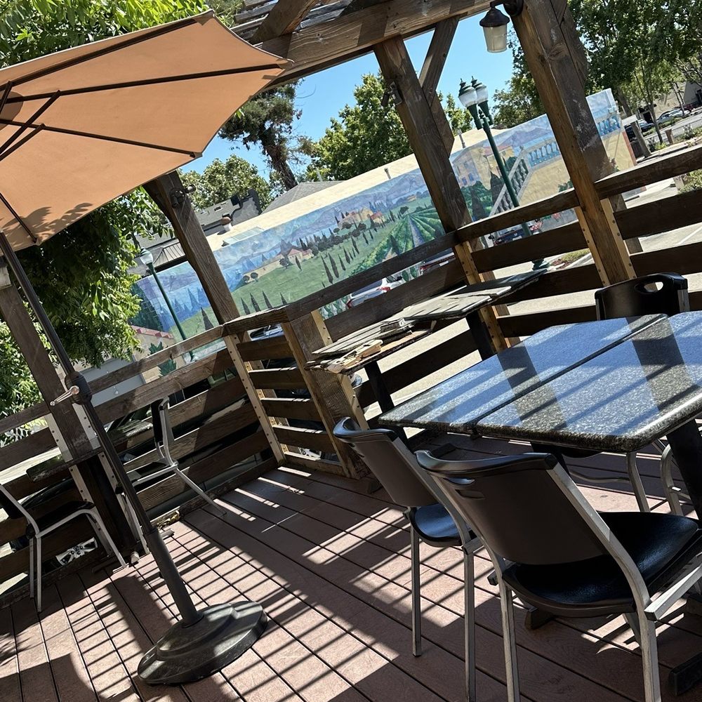 Buon Appetito Restaurant - Outside seating - Italian Near Me - Hayward, California Buon Appetito Restaurant - Outside seating - Italian Near Me - Hayward, California