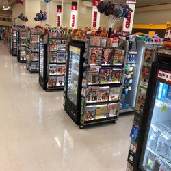 Giant Food Store - Check out situations