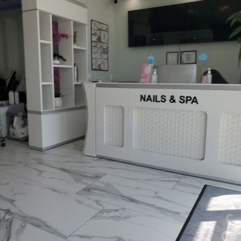 Gloss The Nail Lounge - Nail Salons Near Me - Saint Johns, Florida Gloss The Nail Lounge - Nail Salons Near Me - Saint Johns, Florida