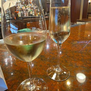 Cafe Bistro at Nordstrom - Sauvignon Blanc and Prosecco - New American Near Me - Palm Beach Gardens, Florida Cafe Bistro at Nordstrom - Sauvignon Blanc and Prosecco - New American Near Me - Palm Beach Gardens, Florida