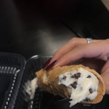 Sexy Pizza - Cannoli - Pizza Near Me - Denver, Colorado