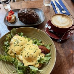 L'Gueuleton - Eggs Benedict