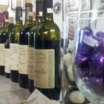 Brushy Creek Vineyards - Wine tasting - Wineries Near Me - Alvord, Texas