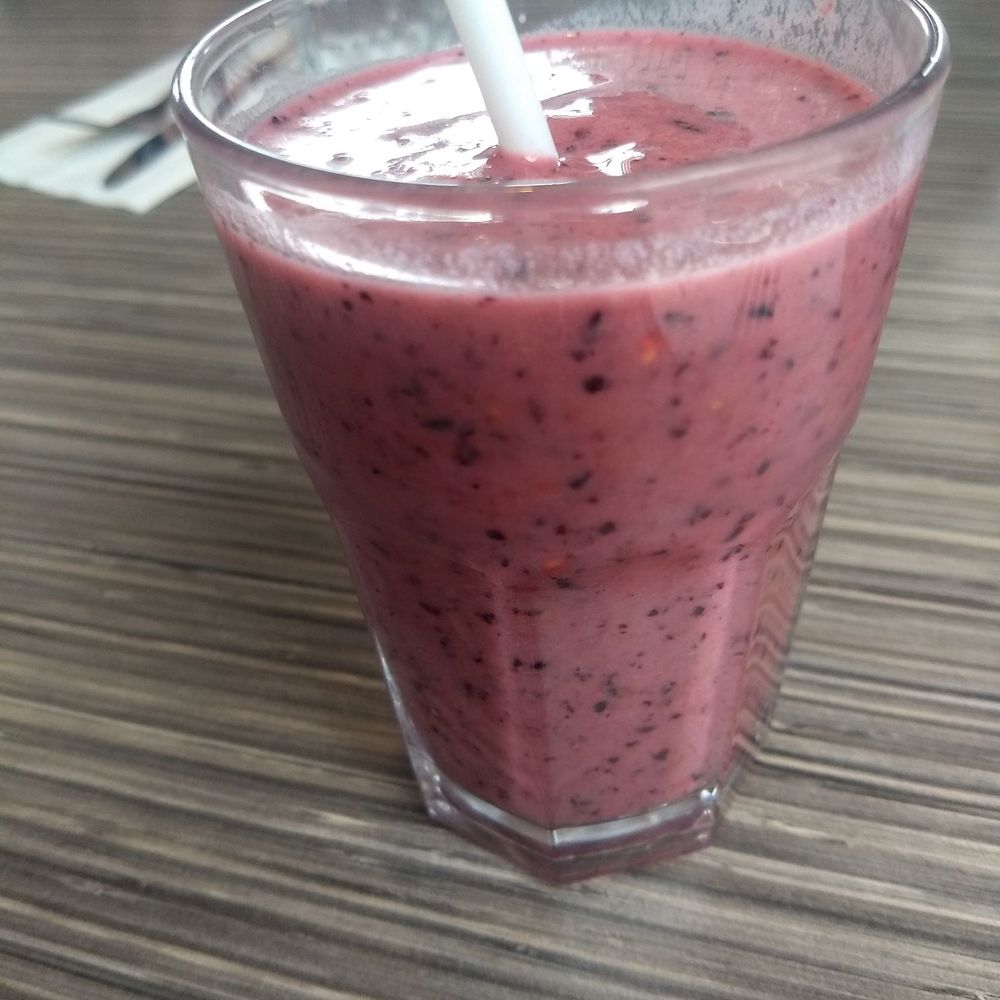 Eggsmart - Winning - smoothie mix of raspberry, strawberry and blueberries - Breakfast & Brunch Near Me - Toronto, Ontario Eggsmart - Winning - smoothie mix of raspberry, strawberry and blueberries - Breakfast & Brunch Near Me - Toronto, Ontario