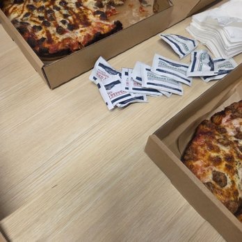 67 Pizza - Pizza Near Me - Kirkland, Washington