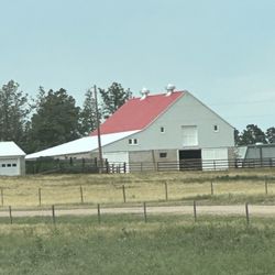 Tractor Supply - Barn