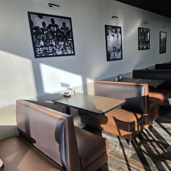 Papa's Box - Breakfast & Brunch Near Me - Roanoke, Virginia Papa's Box - Breakfast & Brunch Near Me - Roanoke, Virginia