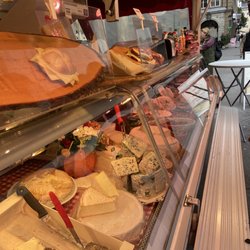 Mayer Delikatessen - Cheeses!