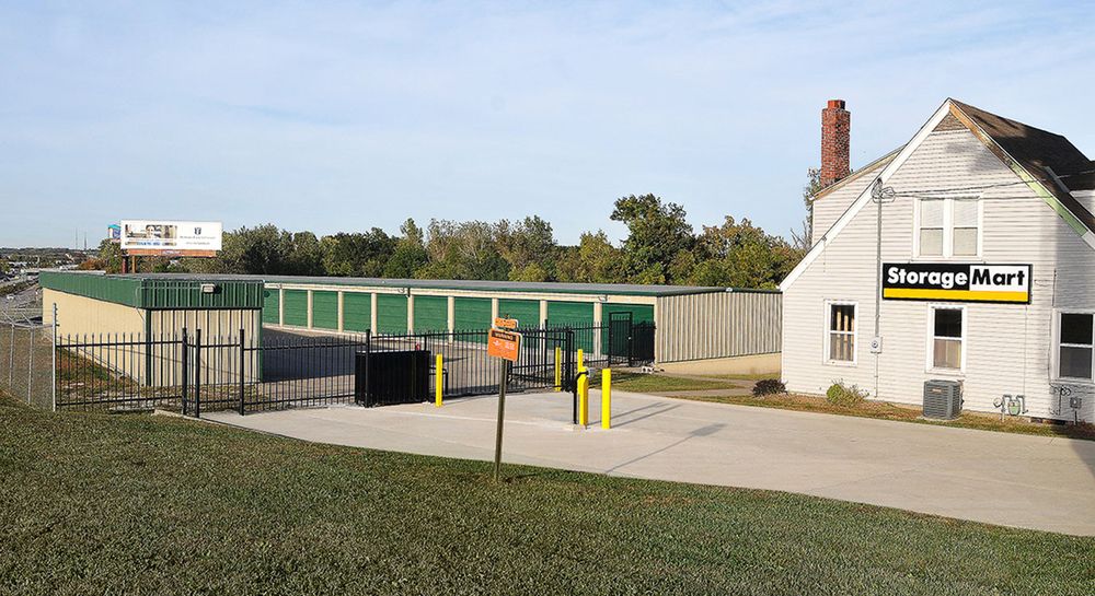 STORAGEMART 7101 Stewart Rd, Pleasant Valley, Missouri Self Storage