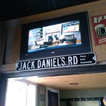 The Blackboard Cafe - Bars Near Me - Windsor Locks, Connecticut