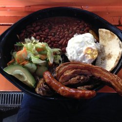 Colombian Coffee El Arepazo - Bandeja Paisa