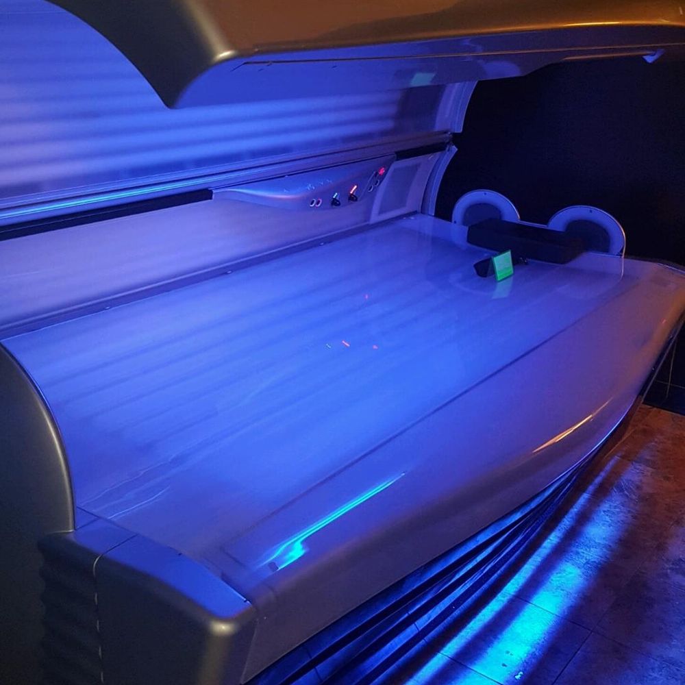 TANLINES SALON Updated August 2024 2107 E Home Rd, Springfield