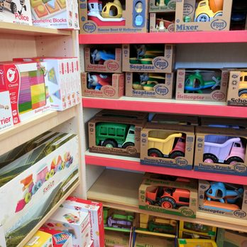 SPUNKY SKUNK - Updated December 2024 - 18 Photos & 21 Reviews - 344 N