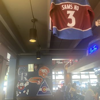 SAM’S NO 3 - GLENDALE - Updated January 2025 - 535 Photos & 732 Reviews - 435 S Cherry St