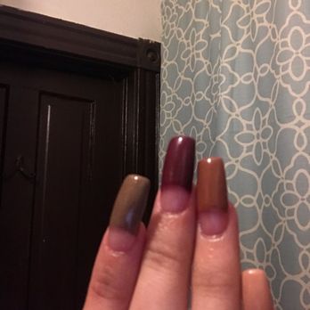 Bella Nails - Nail Salons Near Me - West Milwaukee, Wisconsin
