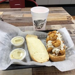 Skrimp Shack - Crabmeat N' Skrimp Po Boy