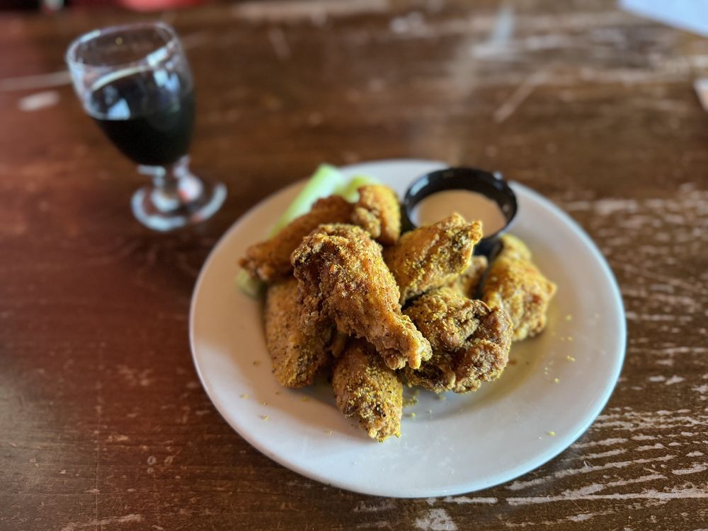 Churchill's Pub & Grille