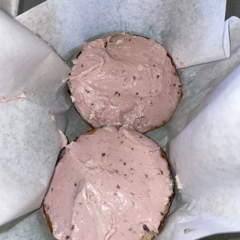 The Bagelry - Berry Bagel - Bakeries Near Me - Santa Cruz, California