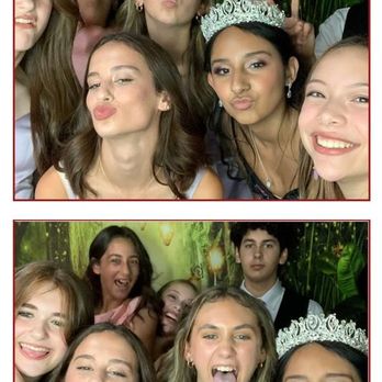 Queen Bee Photo Booth  - Photo Booth Rentals Near Me