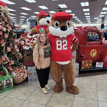 Buc-ee’s - Bucc-ee the beaver and I - Gas Stations Near Me - Florence, South Carolina Buc-ee’s - Bucc-ee the beaver and I - Gas Stations Near Me - Florence, South Carolina