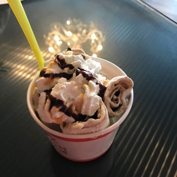 Knox Dough - Rolled vanilla ice cream with Tn Trash, chocolate & caramel syrup and whipped cream - Desserts Near Me - Knoxville, Tennessee Knox Dough - Rolled vanilla ice cream with Tn Trash, chocolate & caramel syrup and whipped cream - Desserts Near Me - Knoxville, Tennessee