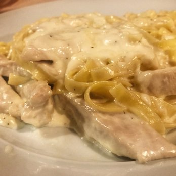 Bella Sera - Chicken Alfredo - Italian Near Me - Marble Falls, Texas