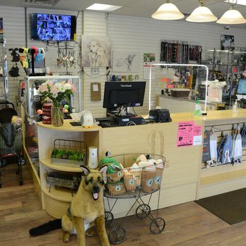 Delilah's Pet Shop - Pet Stores Near Me - Elletesville, Indiana