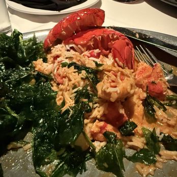 Kaiser's Chophouse - Shanghai lobster in curry sauce with fried spinach and sticky basmati rice - American Near Me - Sandy Springs, Georgia Kaiser's Chophouse - Shanghai lobster in curry sauce with fried spinach and sticky basmati rice - American Near Me - Sandy Springs, Georgia