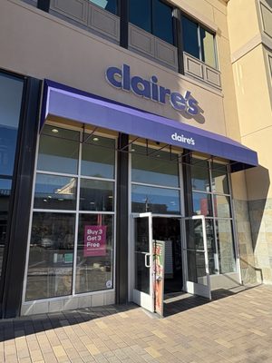 Claire's