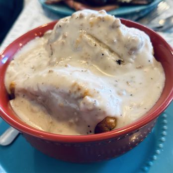 Mandy's Diner - Biscuits and gravy - American Near Me - Bay City, Michigan Mandy's Diner - Biscuits and gravy - American Near Me - Bay City, Michigan