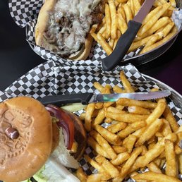 Philly Cheesesteak, Lebron Champ Burger