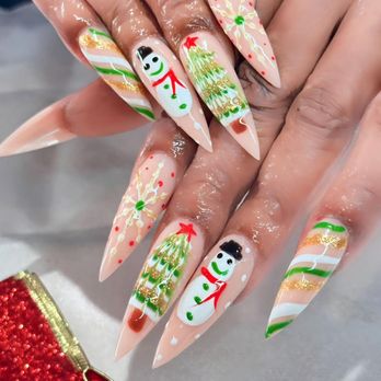American Nails - Nail Salons Near Me - Pleasant Hill, Iowa