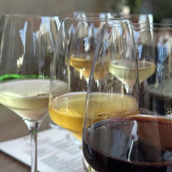 Propaganda Wine Bar - wine flight - Wine Bars Near Me - Los Angeles, California Propaganda Wine Bar - wine flight - Wine Bars Near Me - Los Angeles, California