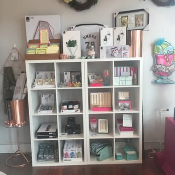 trend - Kate Spade section - Accessories Near Me - Richmond, Virginia