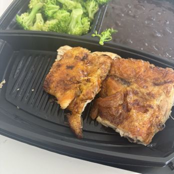 El Pollo Loco - The smallest thighs - Fast Food Near Me - Menifee, California El Pollo Loco - The smallest thighs - Fast Food Near Me - Menifee, California