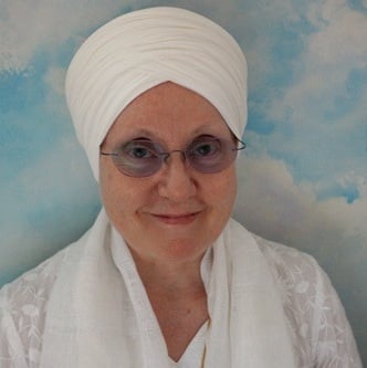 Kundalini Yoga East by null