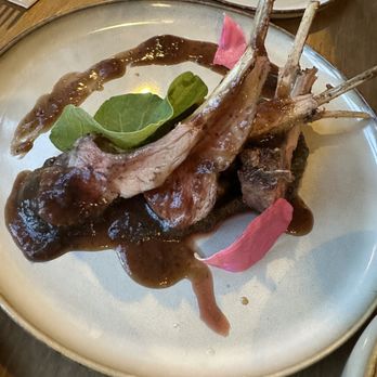 Mallard Cottage - Rack of lamb - Canadian (New) Near Me - St. John's, Newfoundland and Labrador Mallard Cottage - Rack of lamb - Canadian (New) Near Me - St. John's, Newfoundland and Labrador
