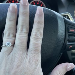 Happy Nails & Spa - Post vacay, back to the office and typing nails