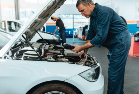 Auto repair - Top notch team of experts will access and repair your car or truck. Call Today!