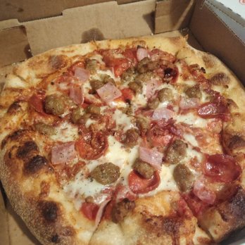 Saroki's Crispy Chicken & Pizza - Butcher's block. small six slices. - Pizza Near Me - Royal Oak, Michigan
