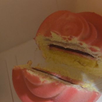 Leko Patisserie - Rose - Patisserie/Cake Shop Near Me - Moore, Oklahoma