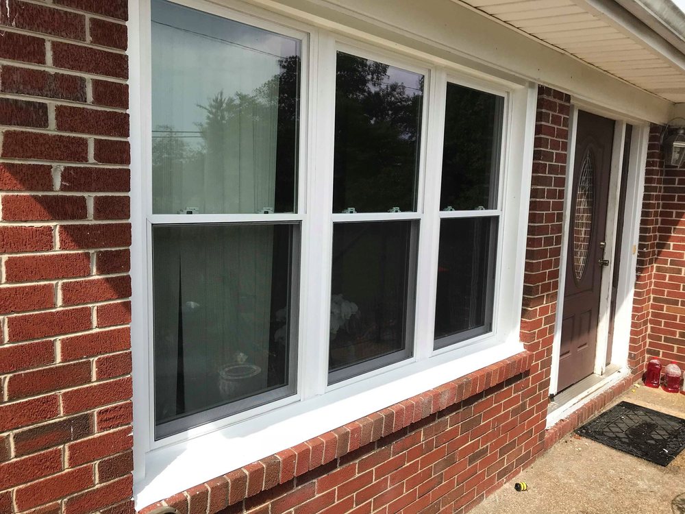 Slide of Grizzly Roofing