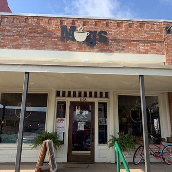 Mugs On the Square - Front view - Coffee & Tea Near Me - Commerce, Texas