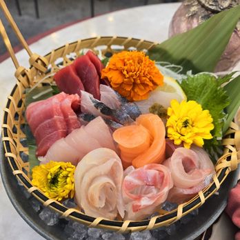 Wabi on Rose - Sushi Bars Near Me - Venice, California Wabi on Rose - Sushi Bars Near Me - Venice, California