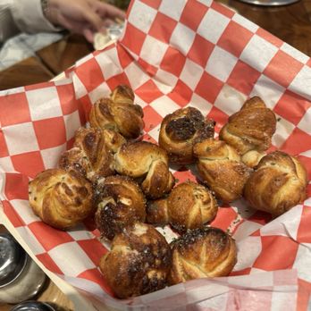 Ovenhead Pizza - Garlic Knots - Pizza Near Me - Mesquite, Texas Ovenhead Pizza - Garlic Knots - Pizza Near Me - Mesquite, Texas