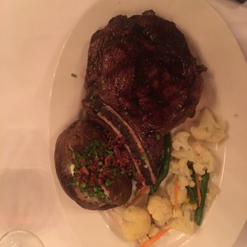 Hy's Steak House - Rib Eye - 20 oz - Steakhouses Near Me - Honolulu, Hawaii