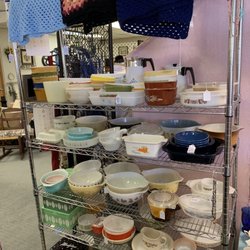 Vintage Velma - Pyrex, Jadeite, Fire King, and more!