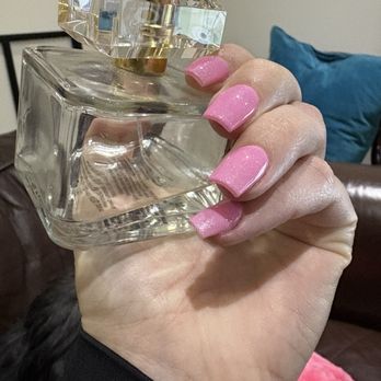 Cozy Nails & Spa - Eyelash Service Near Me - Toronto, Ontario