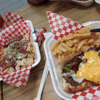 OUTTA BRONX - Pizza fries and empire cheese steak - Sandwiches Near Me - Peoria, Arizona